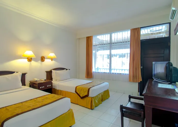 Hotel Bali Summer By Amerta 3*